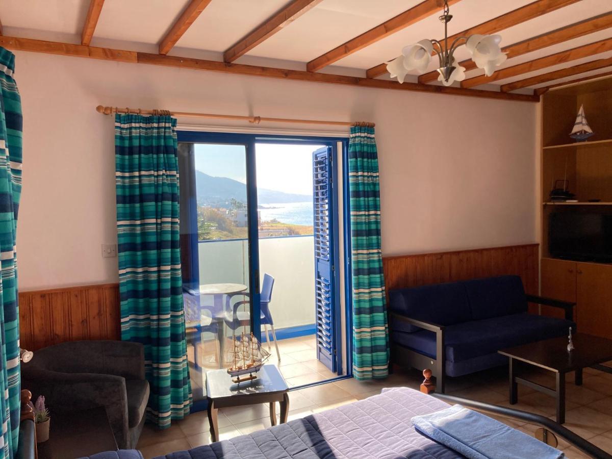 Kanalli Apartments Pomos Luaran gambar