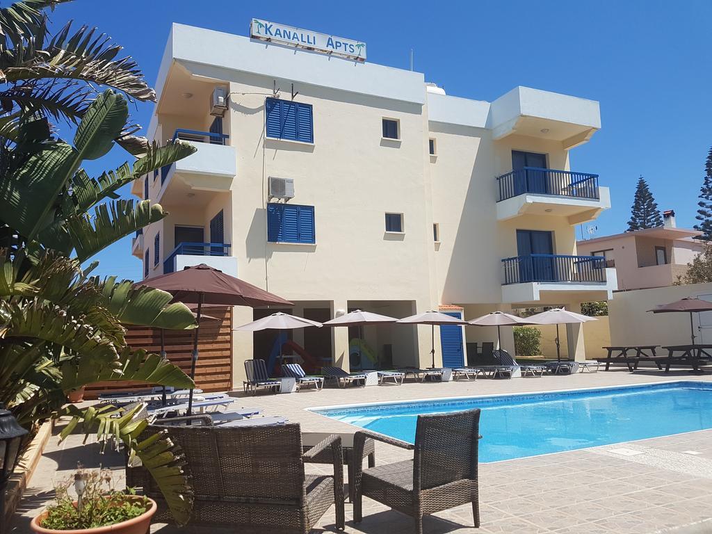 Kanalli Apartments Pomos Luaran gambar