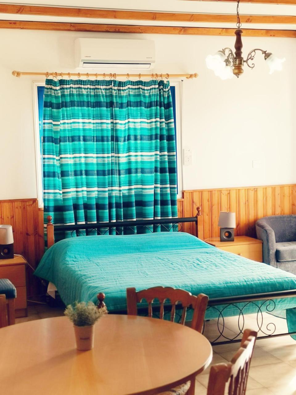 Kanalli Apartments Pomos Luaran gambar