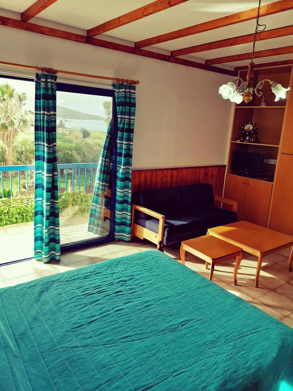 Kanalli Apartments Pomos Luaran gambar