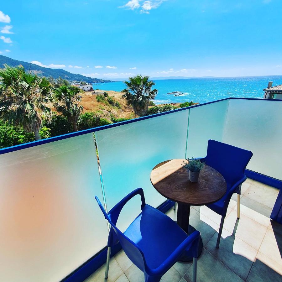 Kanalli Apartments Pomos Luaran gambar